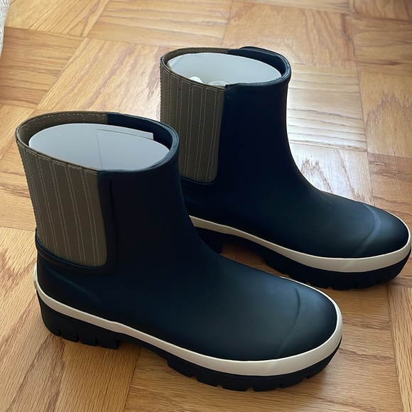 Tory Burch Shoes - NWT Tory Burch Women's Rain Boots
